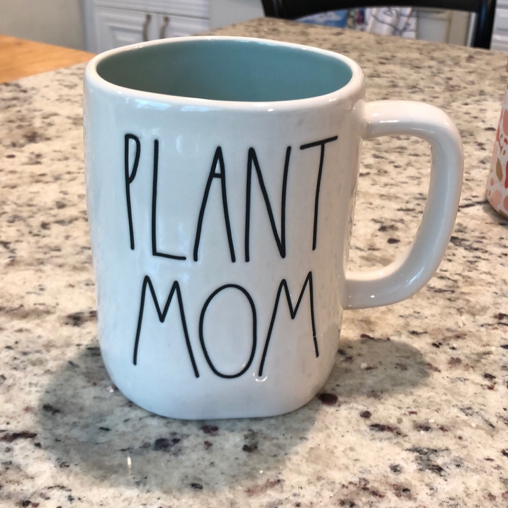NEW Rae Dunn Plant Mom Mug